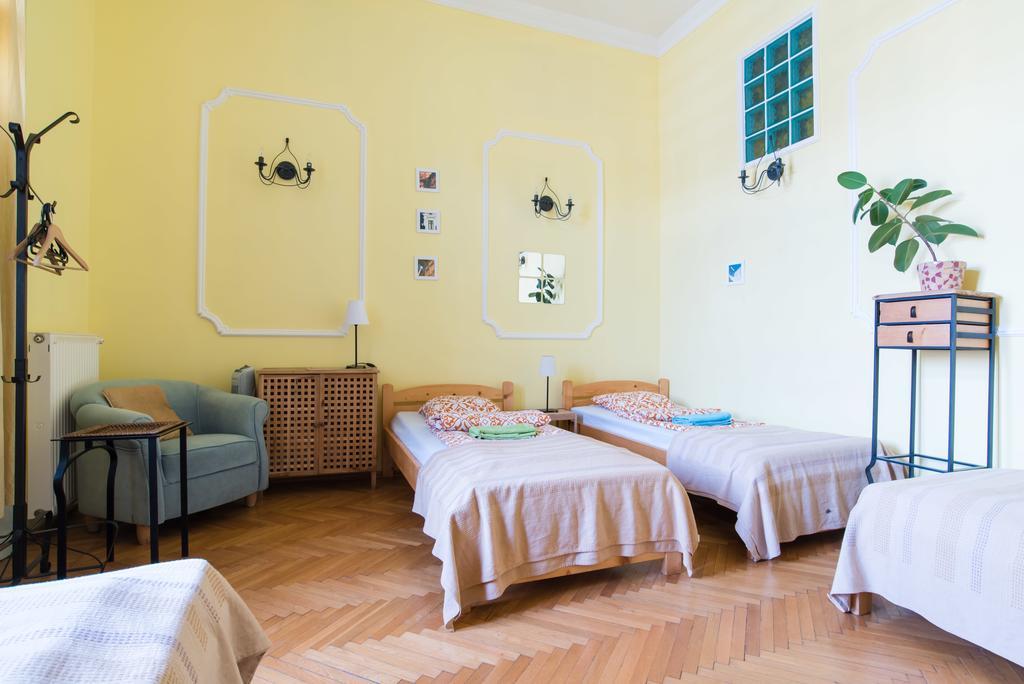 Downtown Oasis Pansiyon Budapeşte Dış mekan fotoğraf